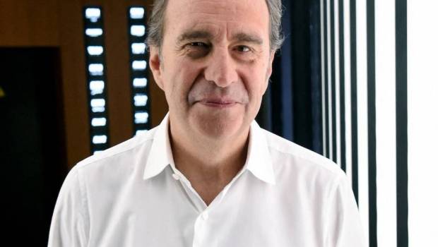 le parcours incroyablement inspirant de xavier niel