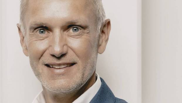 nous avons redirige 700 millions deuros vers les territoires