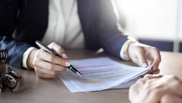 comment negocier ses frais bancaires avec son banquier