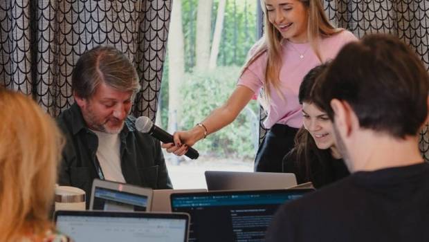 ai sisters forme les salaries a lintelligence artificielle