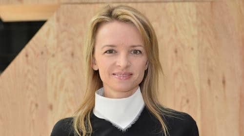 delphine arnault taille